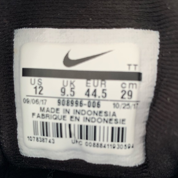 NIKE FLEX LIKE NEW SIZE 12 VERY LIGHT SNEAKERS GREAT TRAVEL SHOE. RARE COLOR - Picture 5 of 8